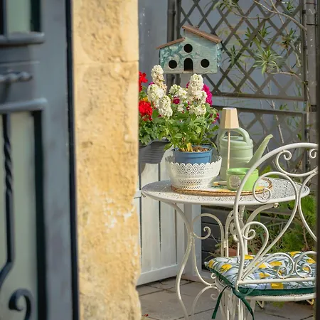 La Casetta Del Cortile Apartment *